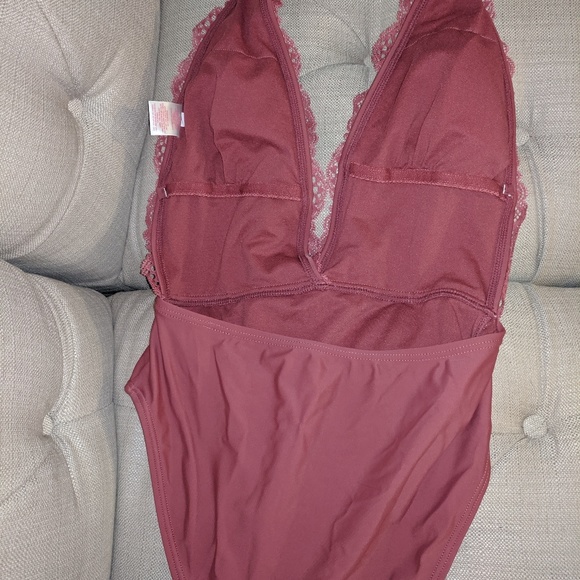 Swimwear - Picture 4 of 4